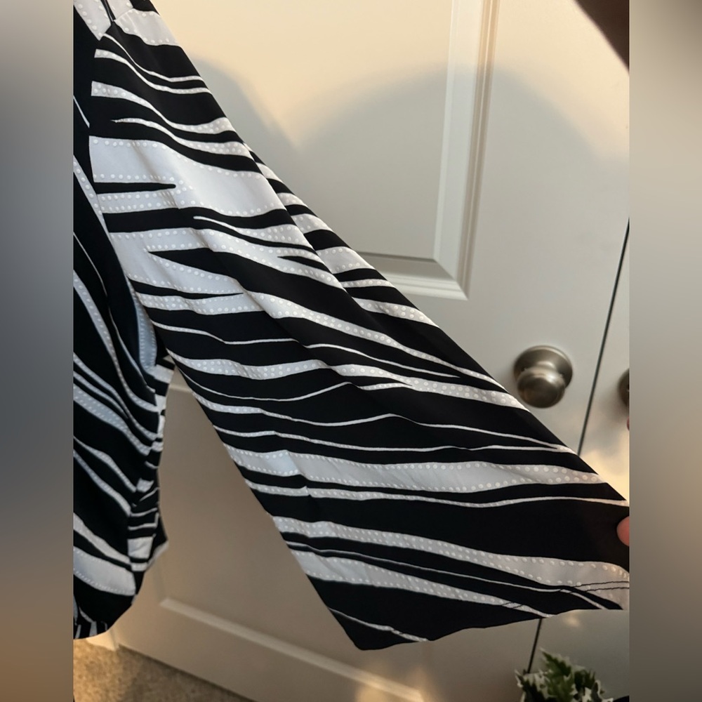 Ruby Rd. Zebra print blouse 2XL - Picture 3 of 5